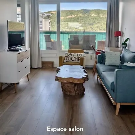 Grand Et Confortable Annecy